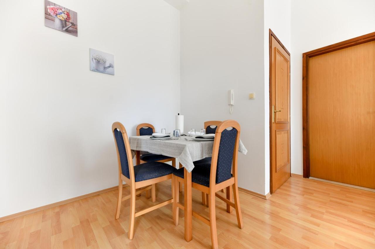 Holiday On The Puntamika & Borik Beach - Apartment