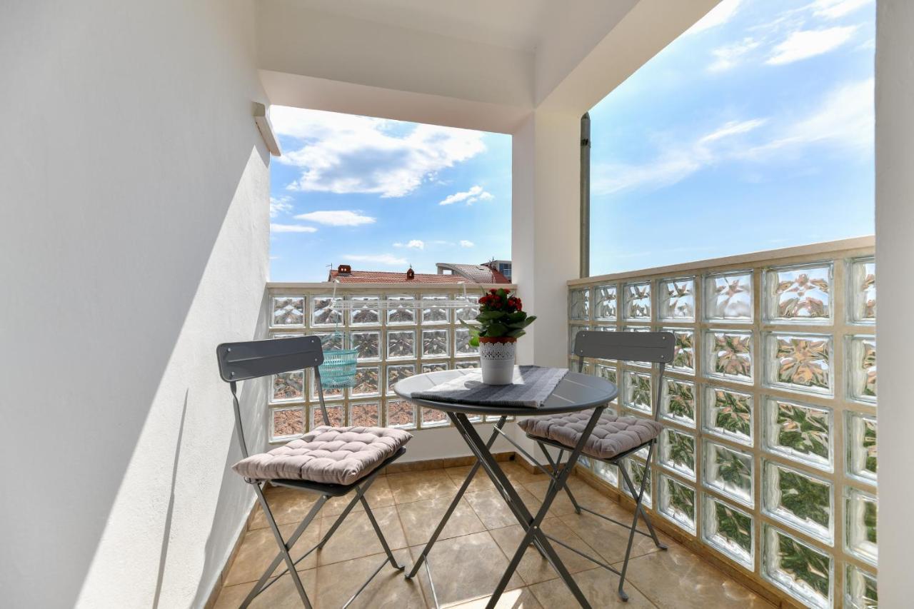 Apartment Holiday On The Puntamika & Borik Beach -