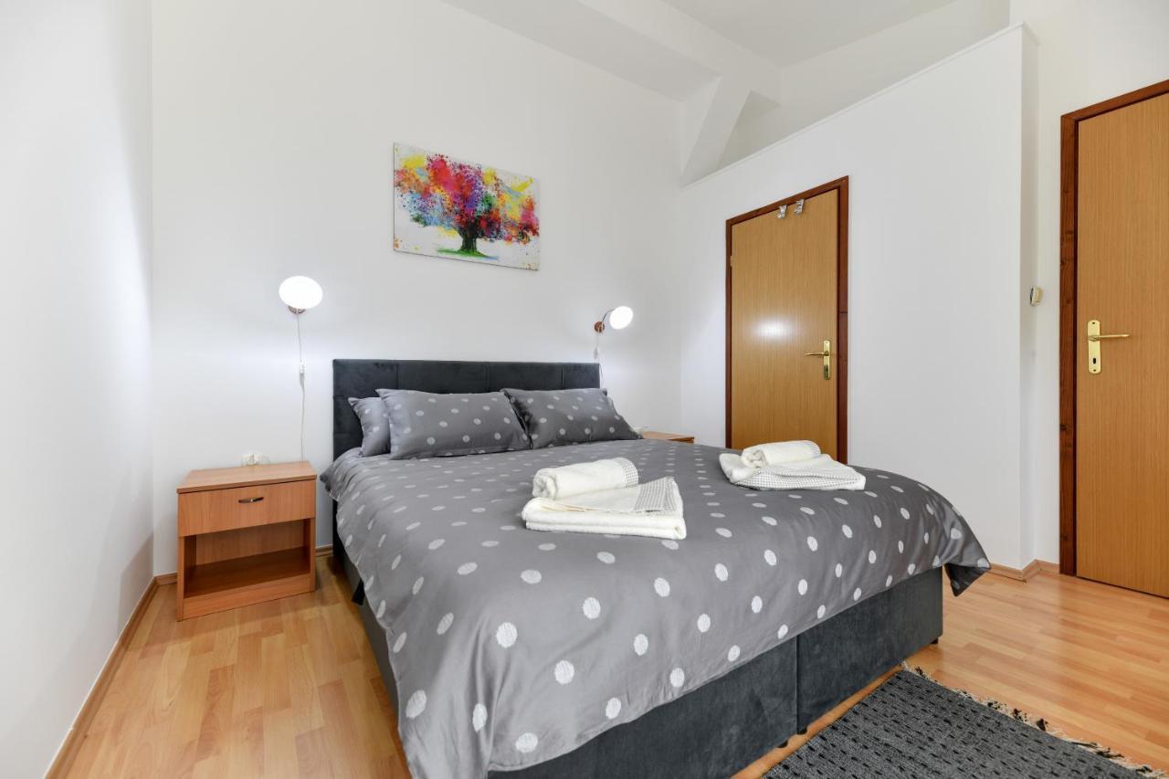 Apartman Holiday On The Puntamika & Borik Beach - Zadar