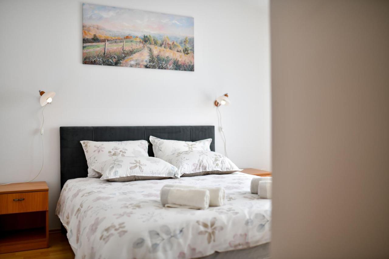 Apartman Holiday On The Puntamika & Borik Beach - *